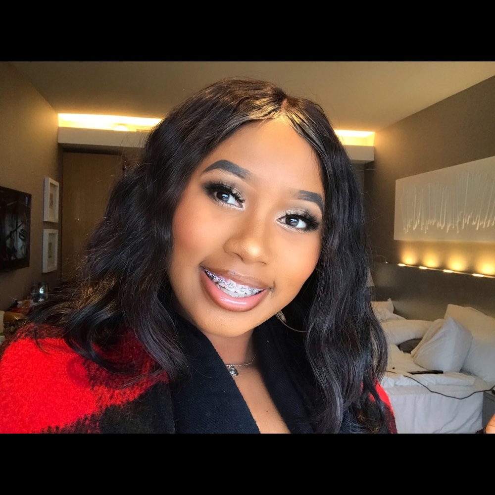 Meet your Posher, Kimdrea